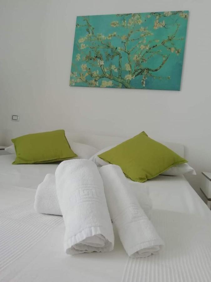 B&B Sole Mare Vento Maruggio Exteriör bild