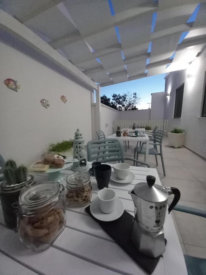 B&B Sole Mare Vento Maruggio Exteriör bild